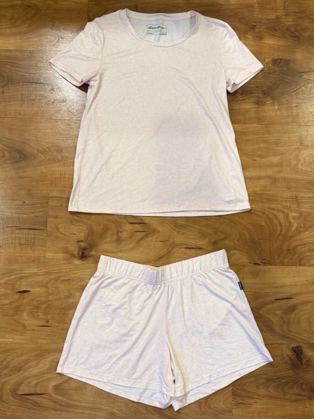 Eddie Bauer soft pink women's small pajama set Short sleeve top and shorts